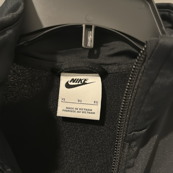 Nike Youth XL Full Zip Jacket - Picture 3 of 6